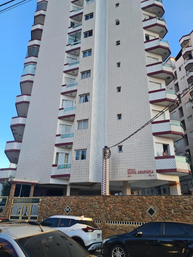 Apto A 50M Da Praia, Com Ar Condicionado, Wifi , Portaria 24H Praia Grande  Bagian luar foto